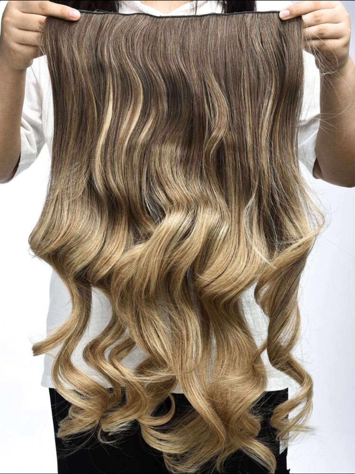 Extensiones Rebel de zunik: pelo largo y abundante en segundos, sin dañar tu cabello.